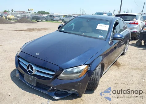 2018 Mercedes-Benz C 300 из США, поврежденный, VIN WDDWF4JBXJR348097